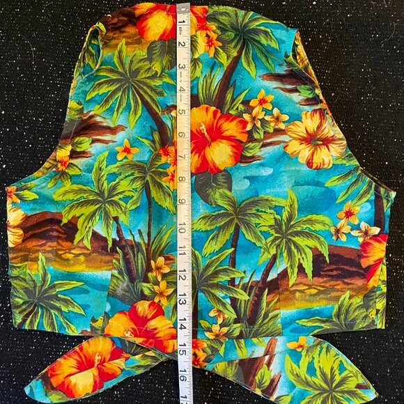 Tropical Floral play suit (tie-front top & shorts) - Picture 11 of 13